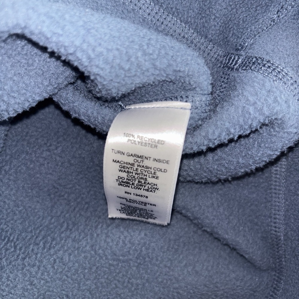 Vineyard Vines Color-Blocked Blue Harbor Fleece Quarter-Snap Pullover Size: M - Picture 5 of 8
